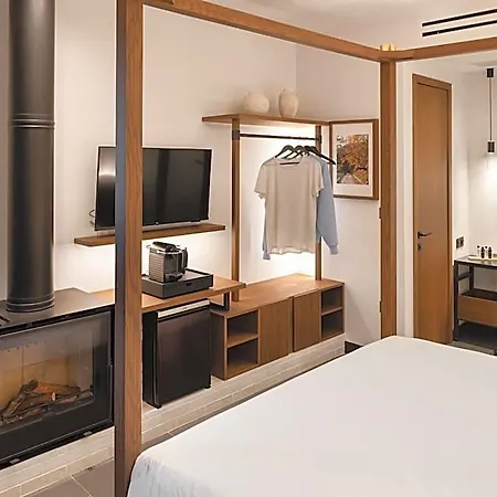 Unedo Seasons Boutique 4* Skotina