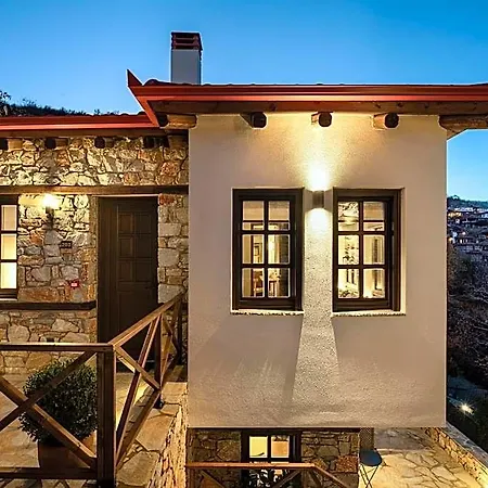 Unedo Seasons Boutique 4*
