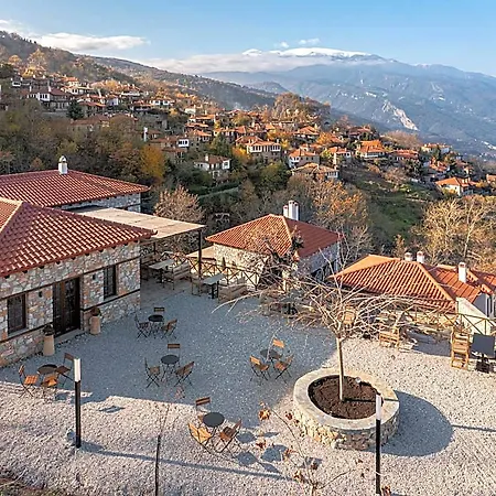 Unedo Seasons Boutique 4*